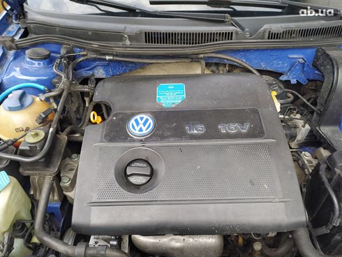 Volkswagen Golf 2001 синий - фото 6