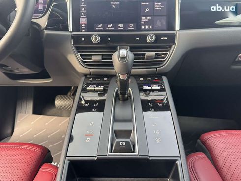 Porsche Macan 2024 - фото 20