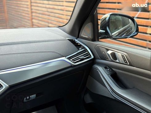 BMW X5 2019 - фото 24