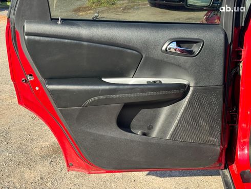 Dodge Journey 2018 красный - фото 20