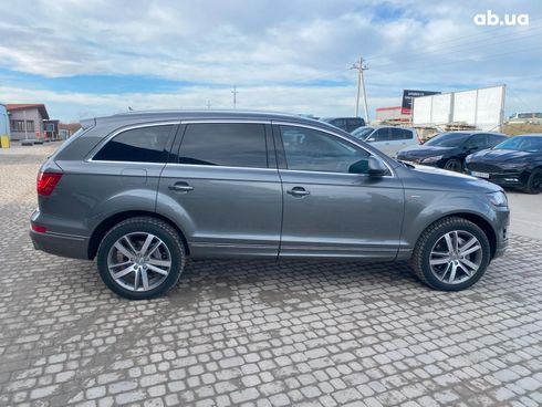 Audi Q7 2015 серый - фото 8