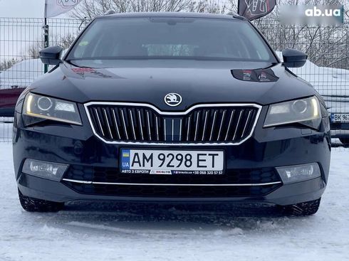 Skoda Superb 2016 - фото 4