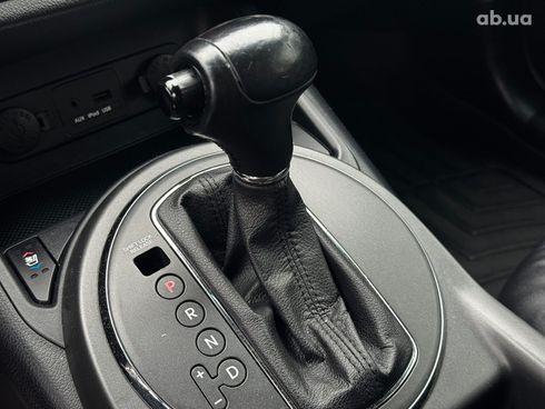 Kia Sportage 2012 черный - фото 11