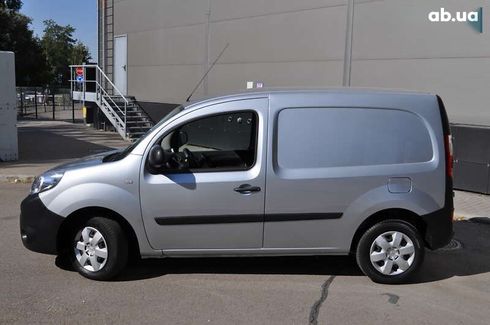 Renault Kangoo 2019 - фото 11