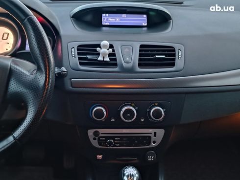 Renault Megane 2012 серый - фото 16