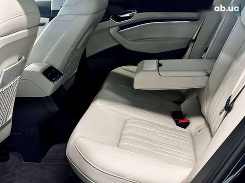 Audi E-Tron 2021 - фото 28