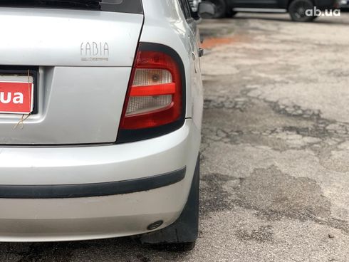 Skoda Fabia 2001 серый - фото 22