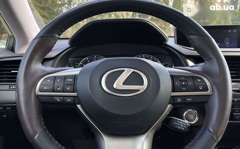 Lexus RX 2017 - фото 18