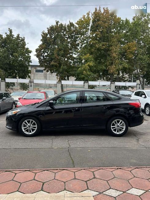 Ford Focus 2018 - фото 7