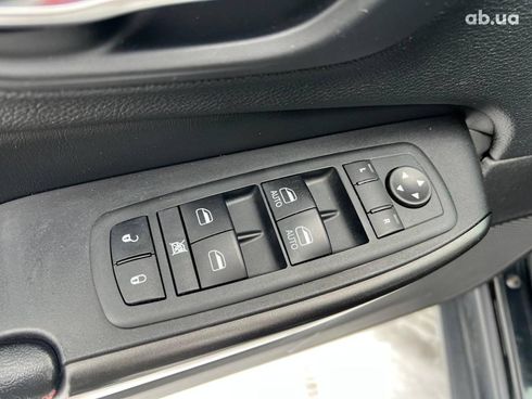 Jeep Cherokee 2019 черный - фото 31