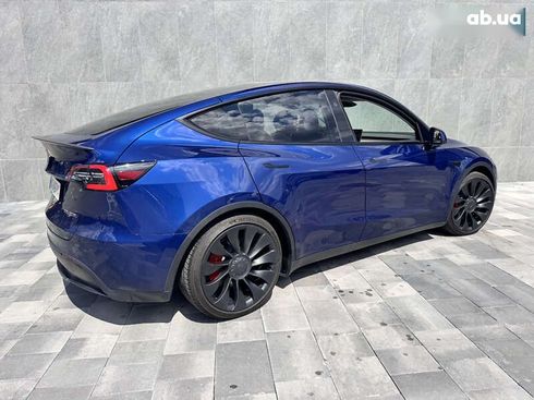 Tesla Model Y 2023 - фото 3