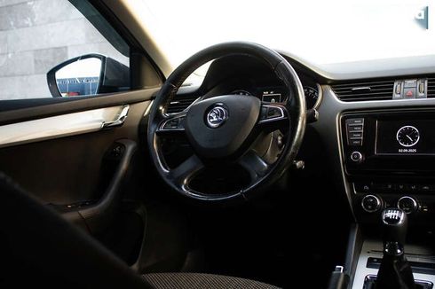 Skoda Octavia 2015 - фото 12