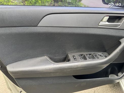 Hyundai Sonata 2014 серый - фото 11