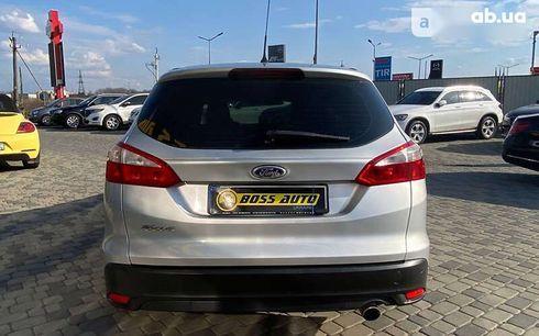 Ford Focus 2013 - фото 8