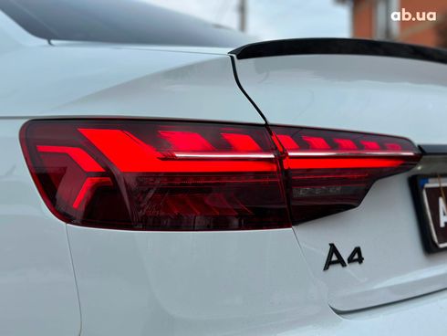 Audi A4 2022 белый - фото 19
