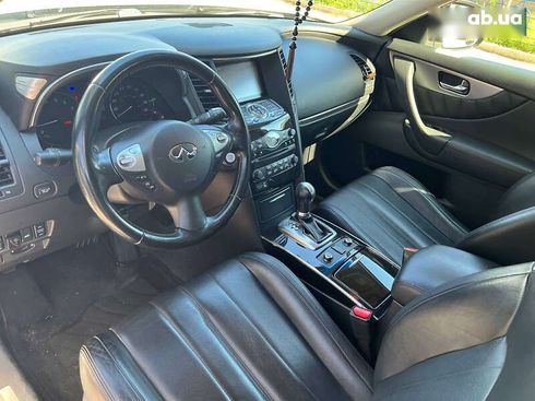 Infiniti QX70 2014 - фото 12