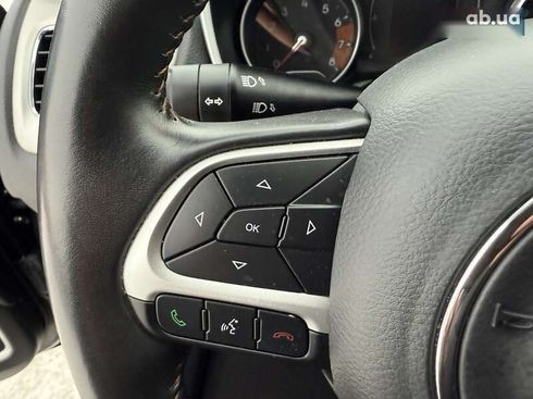 Jeep Compass 2018 - фото 23