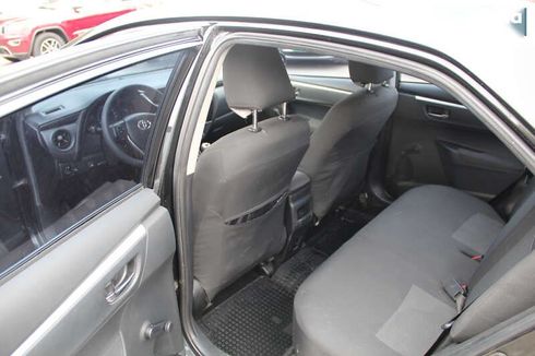 Toyota Corolla 2017 - фото 17