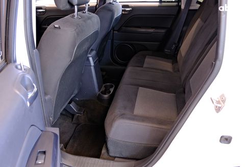 Jeep Compass 2015 белый - фото 8