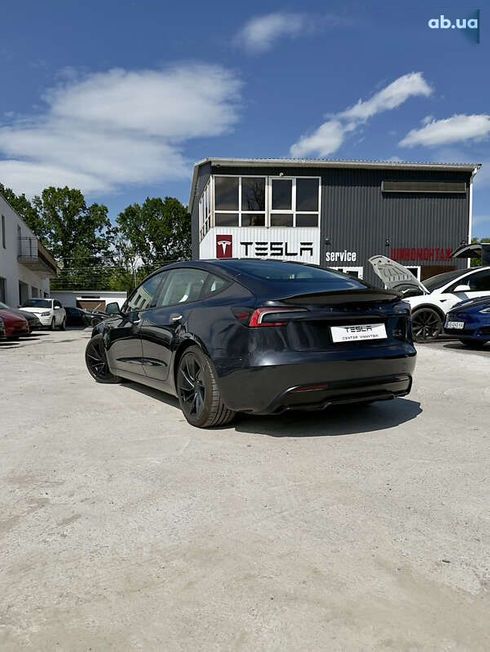 Tesla Model 3 2024 - фото 20
