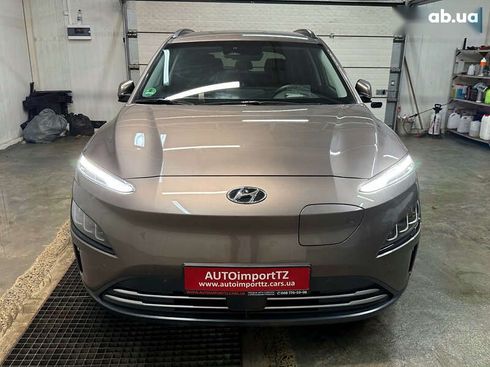Hyundai Kona Electric 2021 - фото 26