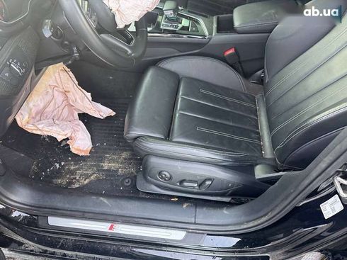 Audi A4 2020 - фото 11
