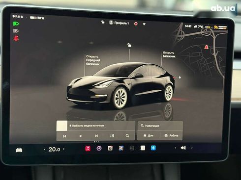 Tesla Model 3 2022 - фото 27