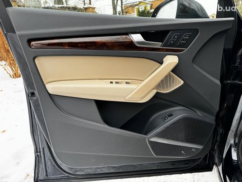 Audi Q5 2017 синий - фото 15