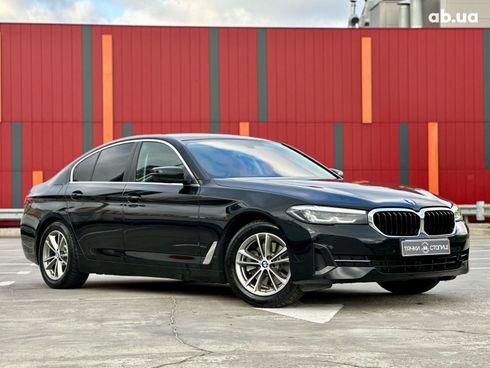 BMW 5 серия 2020 черный - фото 3
