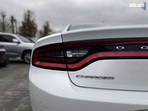 Dodge Charger 2019 - фото 15