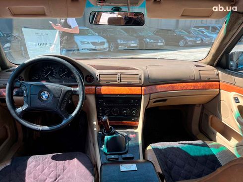 BMW 7 серия 1994 красный - фото 13