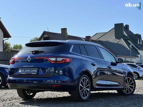 Renault Megane 2017 - фото 8