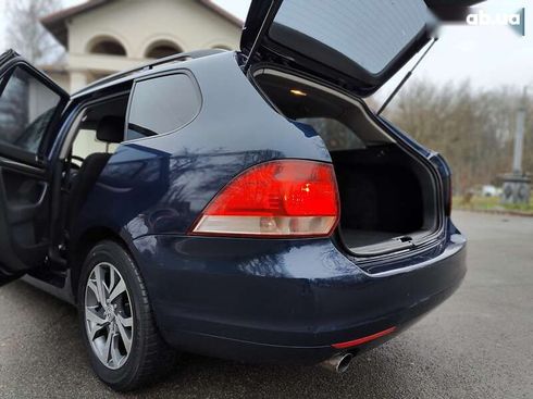 Volkswagen Golf 2010 - фото 12