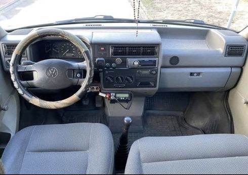 Volkswagen Transporter 2002 зеленый - фото 6