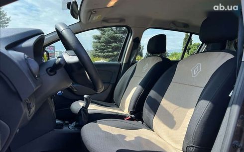 Renault Sandero 2020 - фото 15