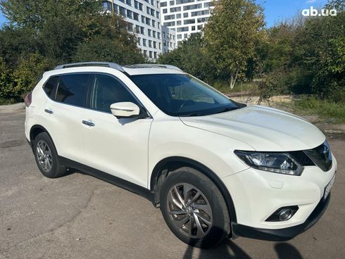 Nissan X-Trail 2016 белый - фото 4