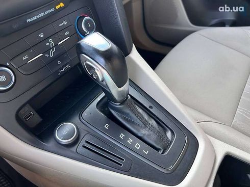 Ford Focus 2016 - фото 24