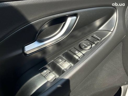 Hyundai i30 2022 серый - фото 44