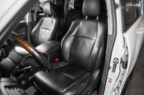 Toyota Land Cruiser Prado 2013 - фото 21