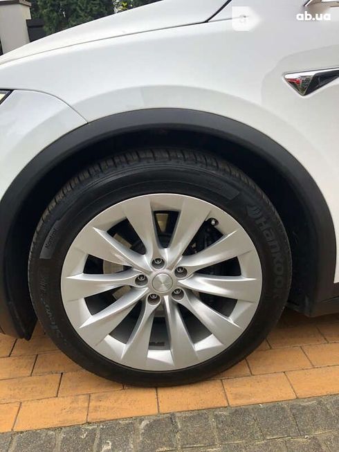 Tesla Model X 2017 - фото 9