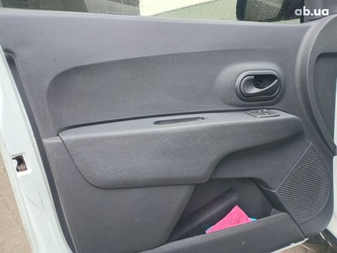 Dacia Lodgy 2015 белый - фото 89