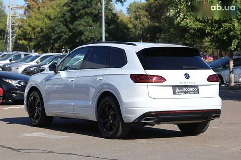 Volkswagen Touareg 2023 - фото 5
