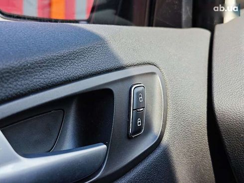 Ford C-Max 2015 - фото 17