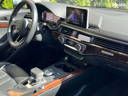 Audi A4 2018 серый - фото 17