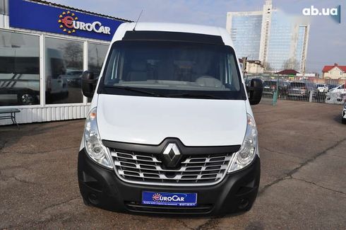 Renault Master 2017 - фото 14