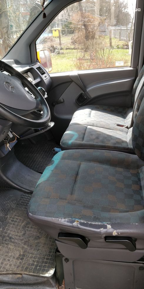 Mercedes-Benz Vito 2003 желтый - фото 2