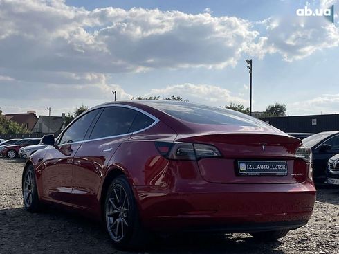 Tesla Model 3 2020 - фото 6
