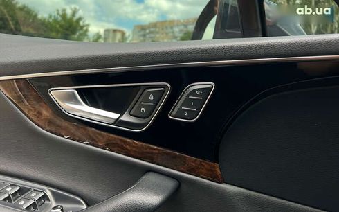 Audi Q7 2017 - фото 16