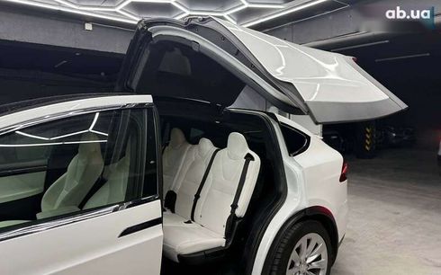 Tesla Model X 2017 - фото 26