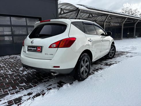 Nissan Murano 2008 белый - фото 7
